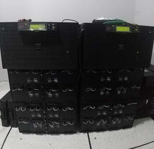 Thương mại UPS đã qua sử dụng tại quận Bình Tân