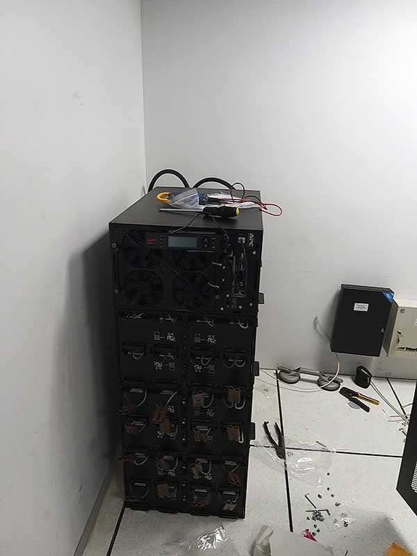 Thương mại UPS APC đã qua sử dụng